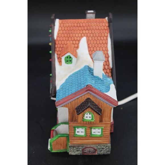 1994 Lemax Dickensvale Christmas Village “Sudbury Crossing” Illuminated House - Picture 6 of 10